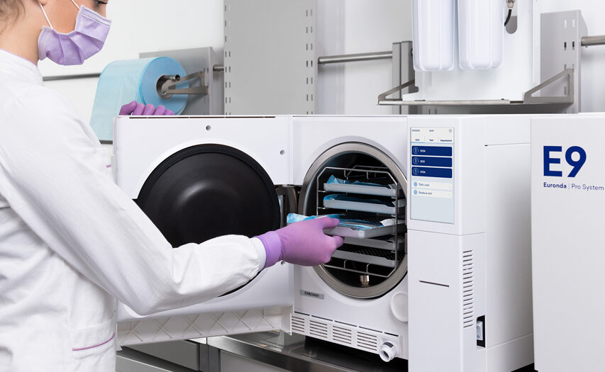 AUTOCLAVE EURONDA E10 B 24 litres - écran scroll&touch 7" choisir son autoclave