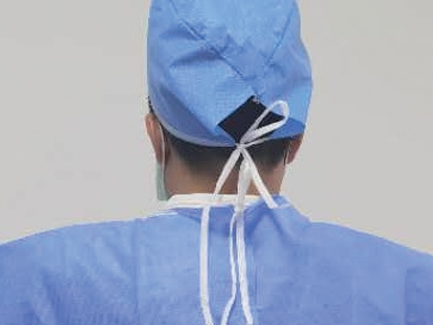 CHARLOTTE AVEC LANIÈRES