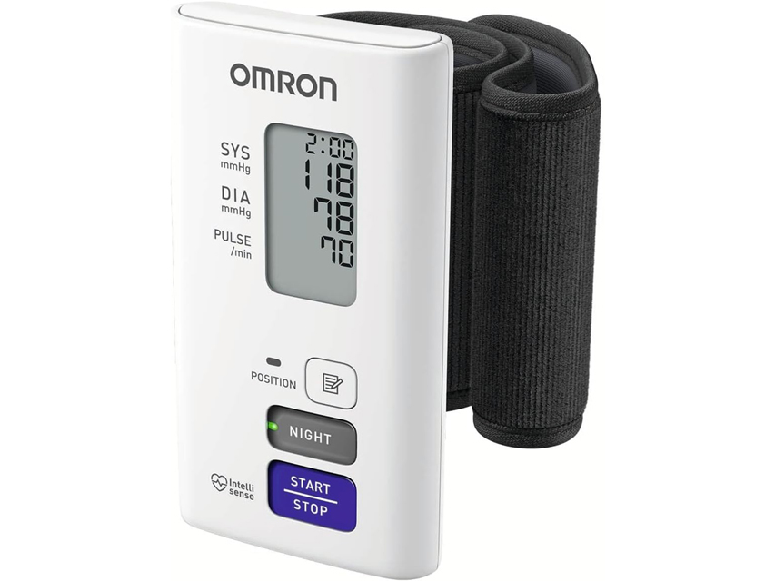 OMRON NIGHTVIEW HEM-9601T-E3 AUTOMATIC WRIST BLOOD PRESSURE MONITOR