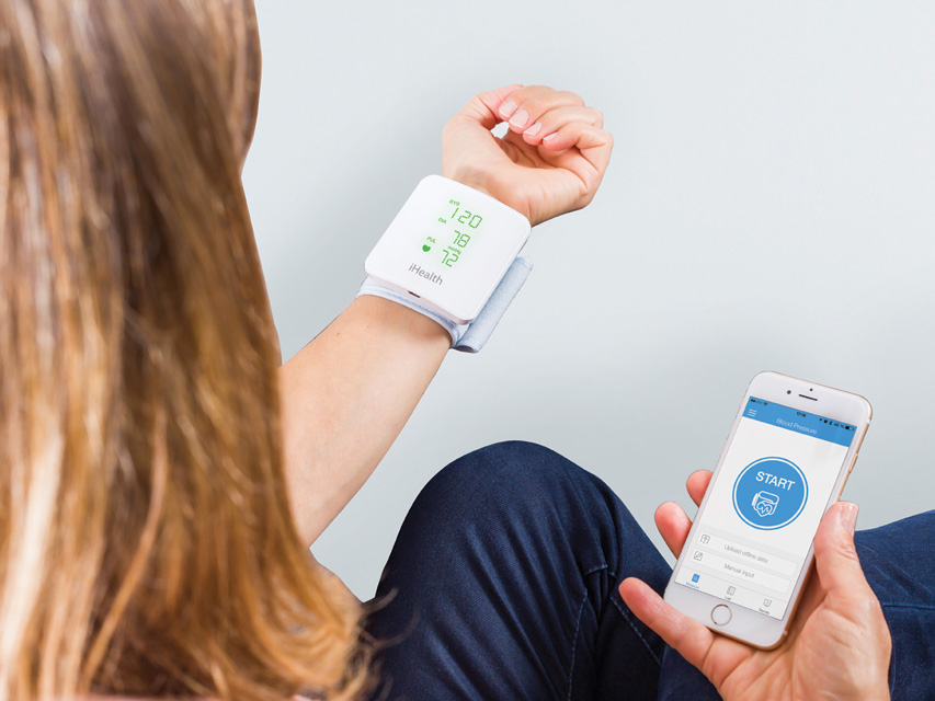 TENSIOMETER iHEALTH BP7S VEW - for the wrist with display