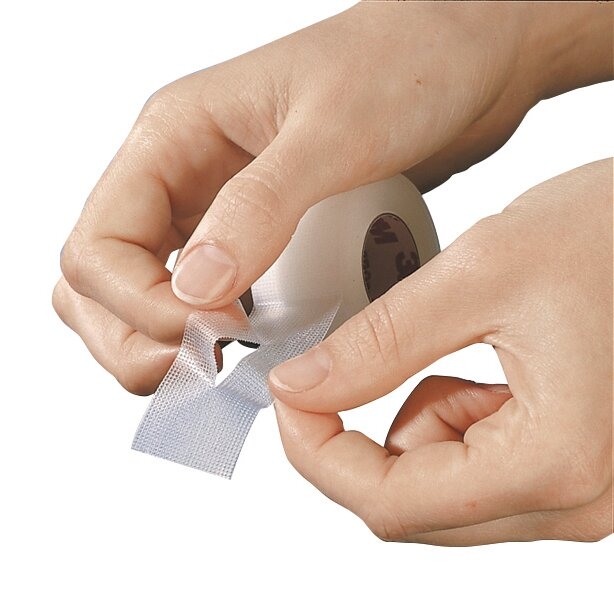 Sparadrap Plastique Microperforé 3M™ Transpore™ L. 9